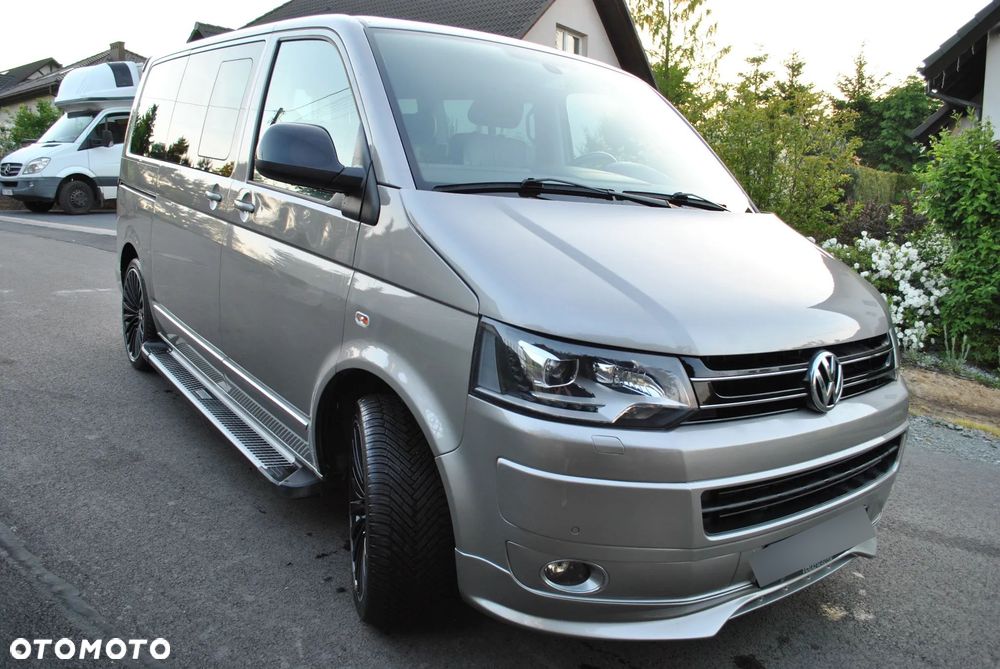 Volkswagen Multivan - 8