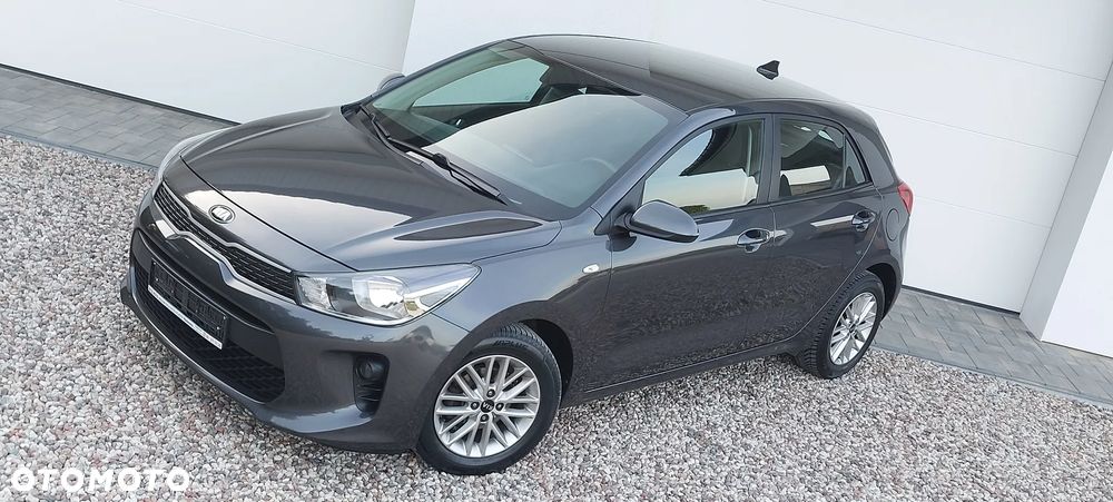Kia Rio 1.2 Attract - 34