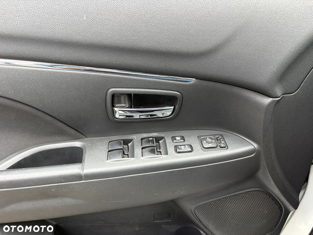 Mitsubishi ASX 1.6 Blue Sky Edition - 16