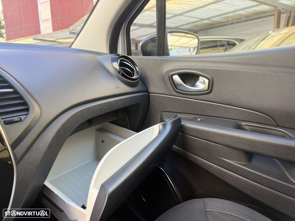 Renault Captur (ENERGY) TCe 90 LIMITED - 24