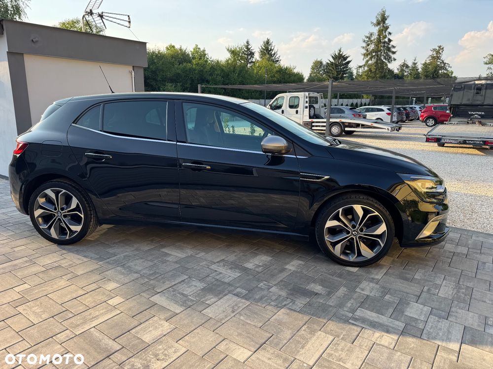 Renault Megane ENERGY TCe 130 GT LINE - 10