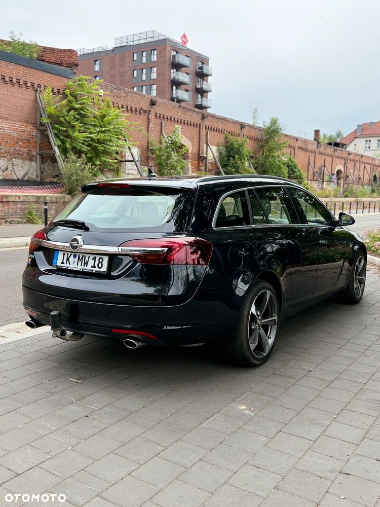 Opel Insignia 2.0 Turbo 4x4 Sport - 3