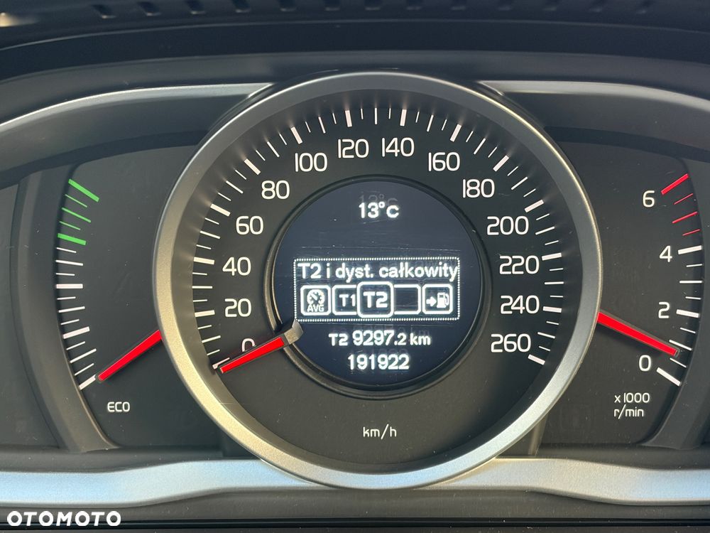 Volvo V60 D4 Momentum - 15