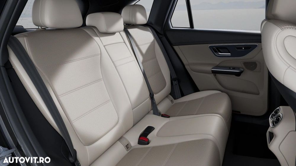 Mercedes-Benz GLC 300 e 4MATIC - 10