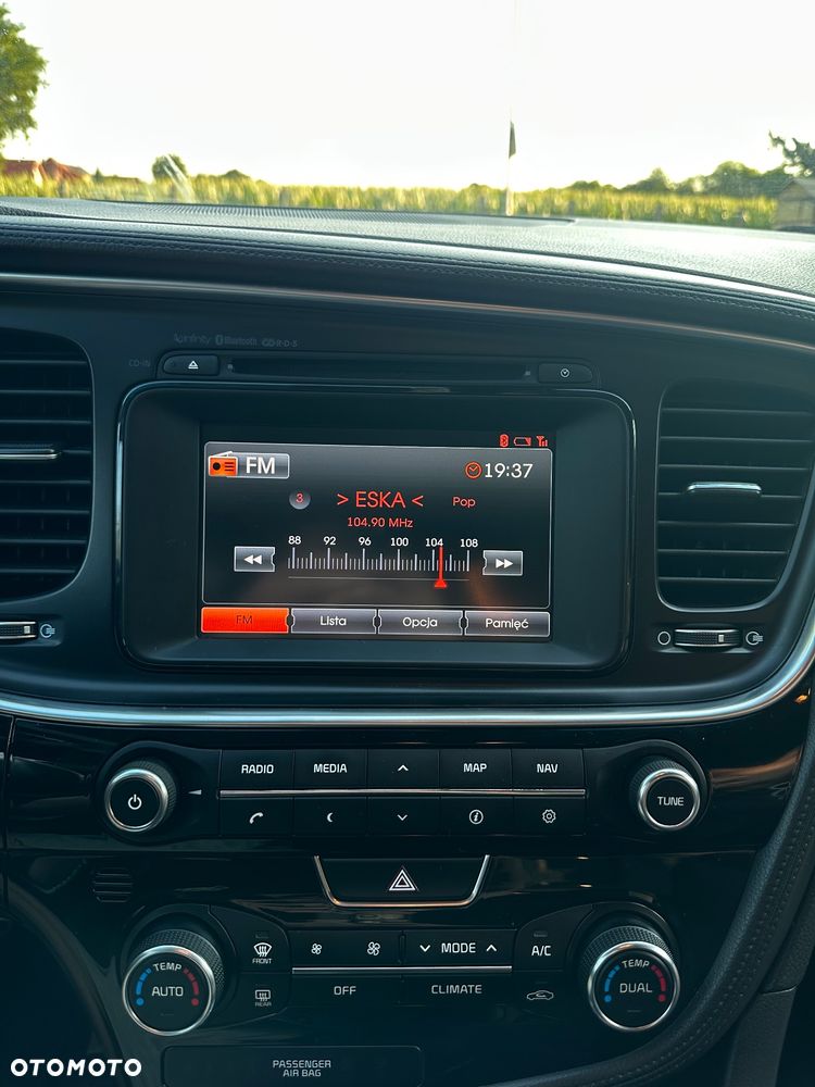 Kia Optima - 14