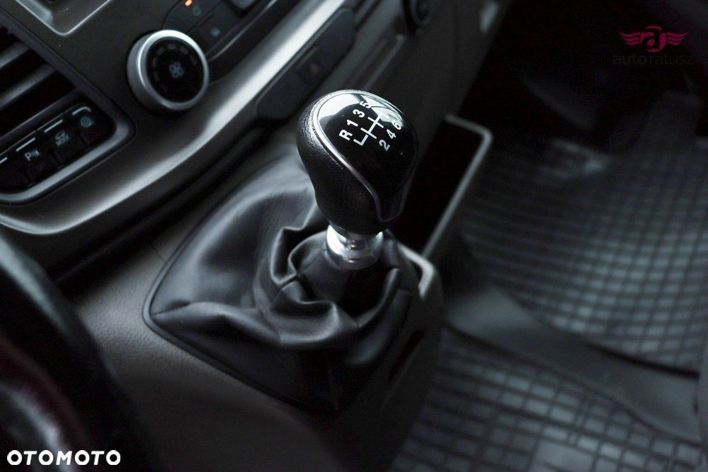 Ford Transit - 29