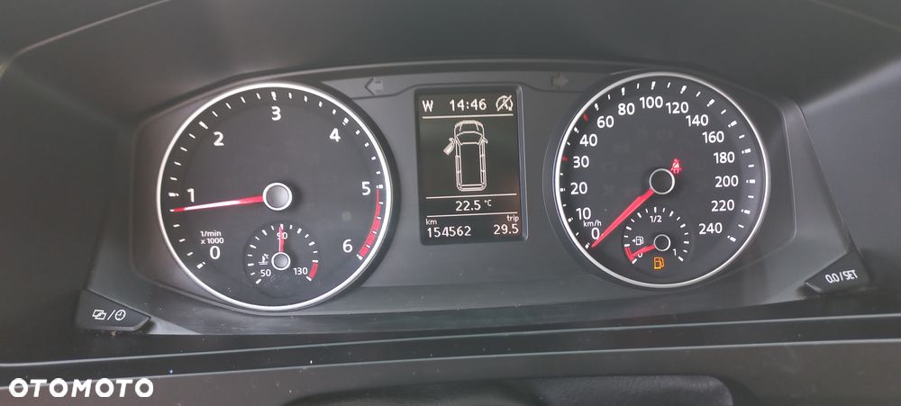 Volkswagen Caravelle 2.0 TDI L2 Highline - 5