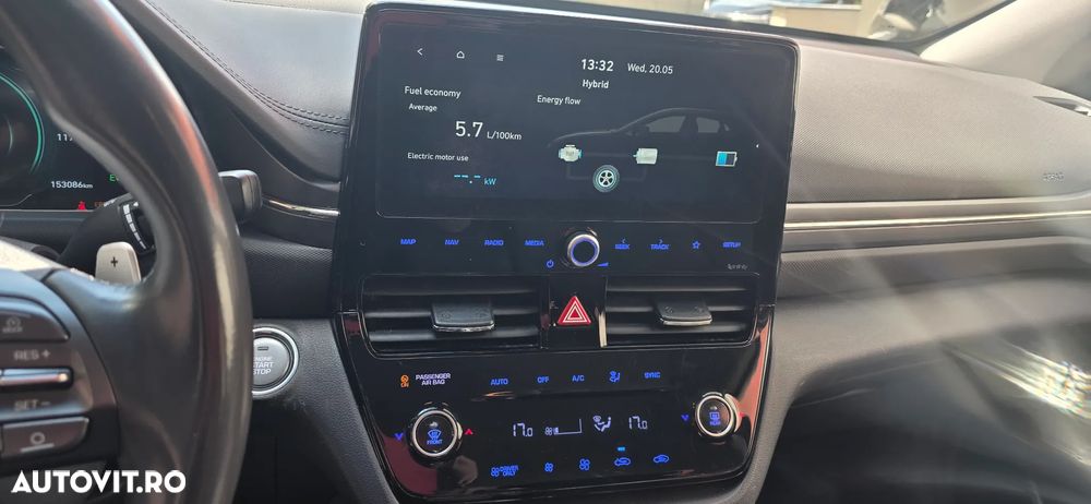 Hyundai IONIQ - 4