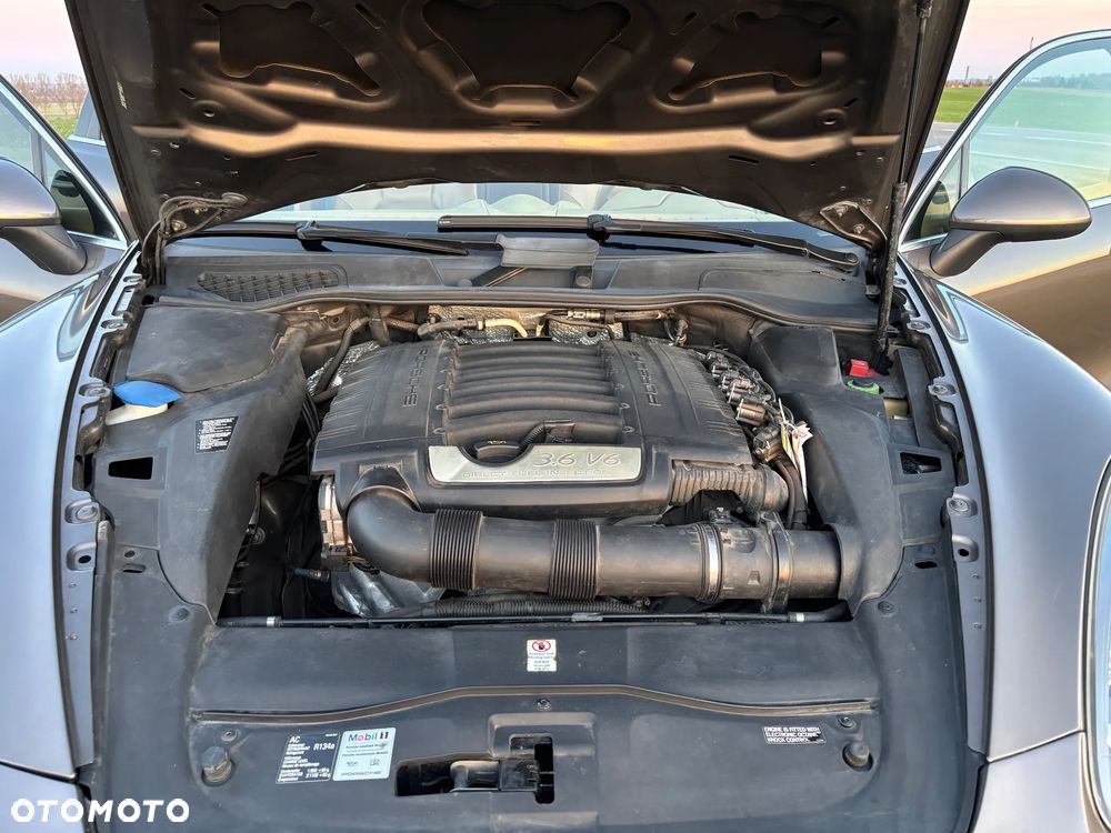 Porsche Cayenne Tiptronic S - 20