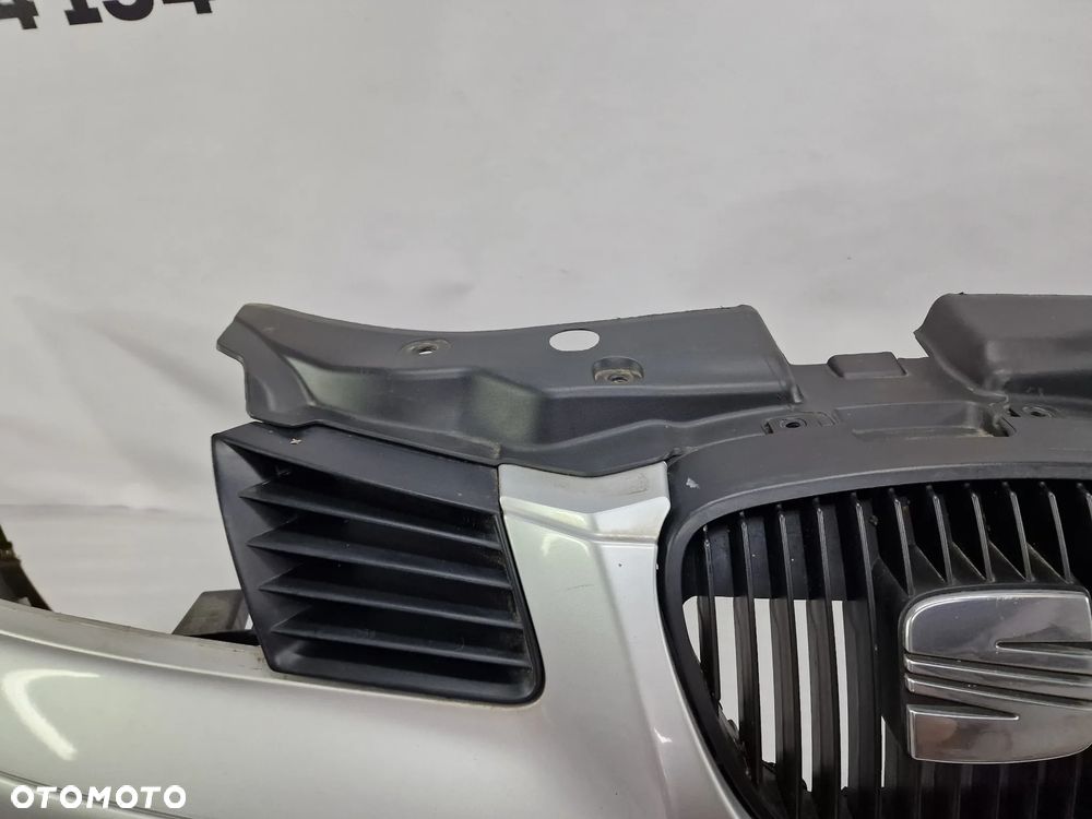 SEAT IBIZA 6L0 02- ŁADNY KOMPLETNY ZDERZAK PRZEDNI PRZÓD , KOLOR SREBRNY METALIK , NR AUKCJI NZ1163 - 12