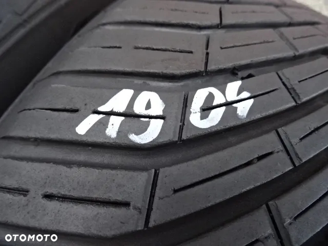 225/55/R17 101V XL Continental All Season Contact - 9