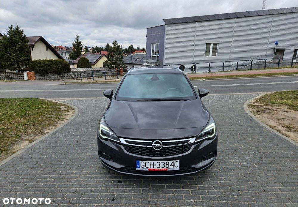 Opel Astra - 2