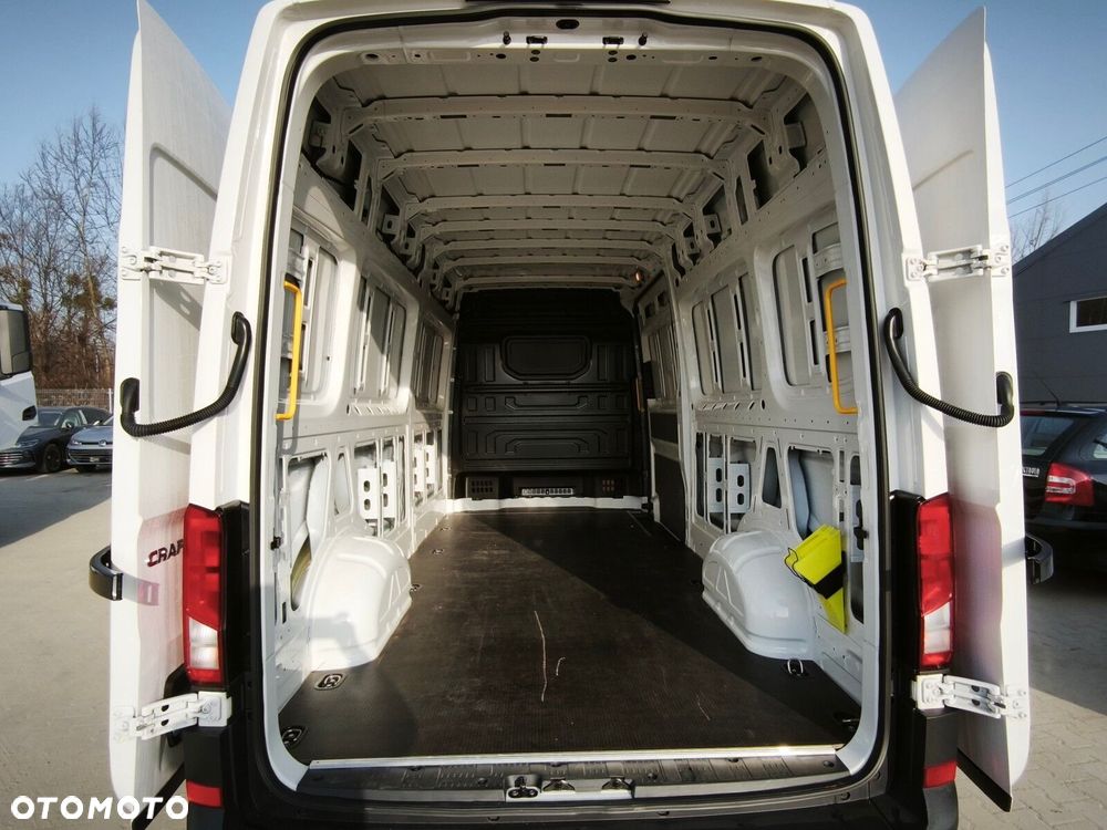 Volkswagen Crafter 35 BiTDI Furgon 177KM - 8
