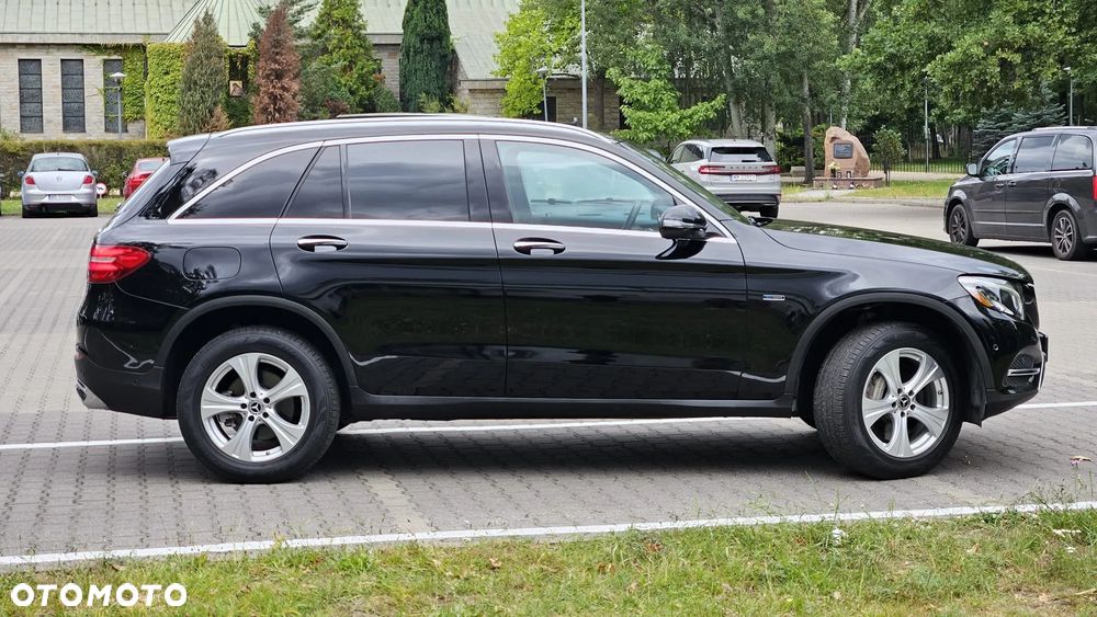 Mercedes-Benz GLC - 6