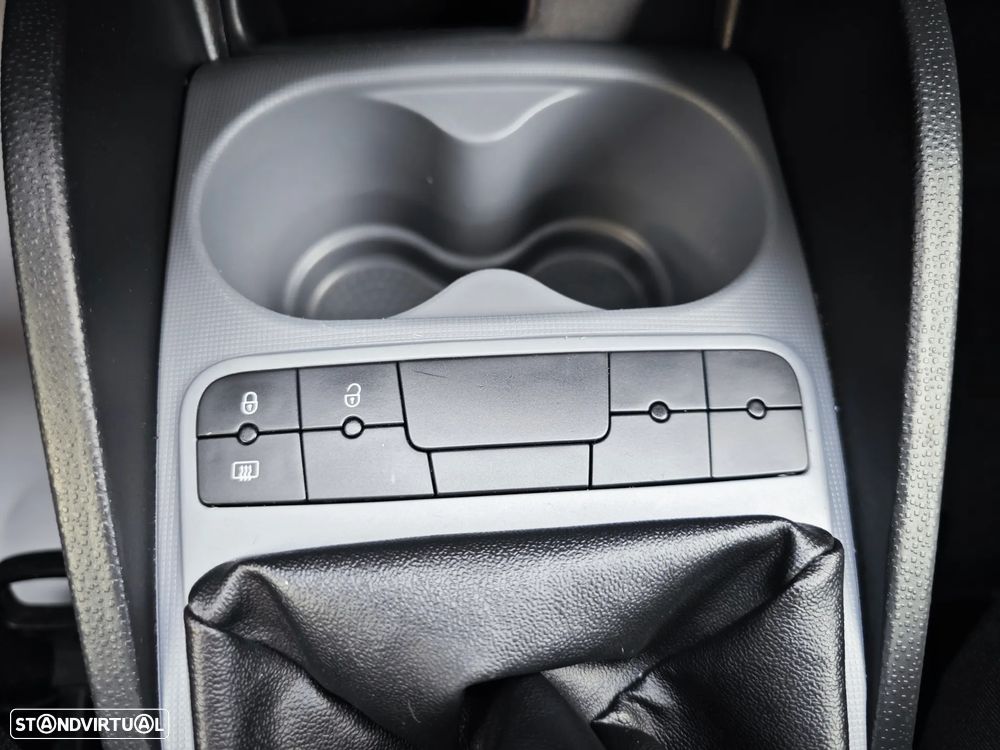 SEAT Ibiza 1.2 12V Reference - 17