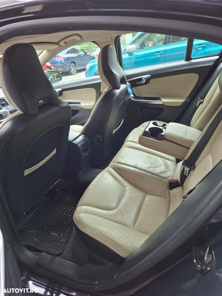 Volvo S60 D3 Start-Stop Basic - 13