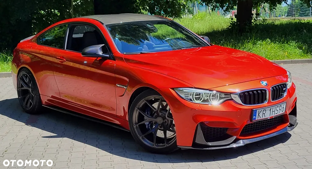 BMW M4 Standard - 2
