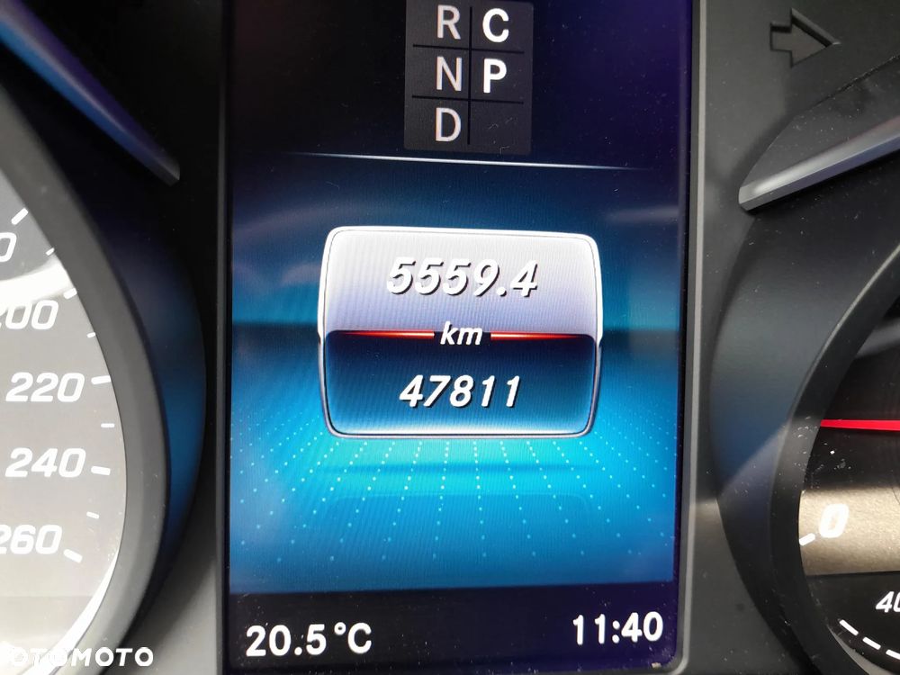 Mercedes-Benz Klasa V 300 d Avantgarde 9G-Tronic (d³ugi) - 12