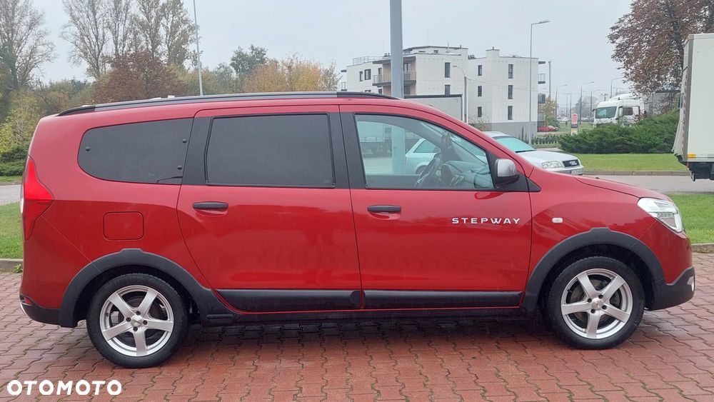 Dacia Lodgy 1.3 TCe Stepway S&S - 16