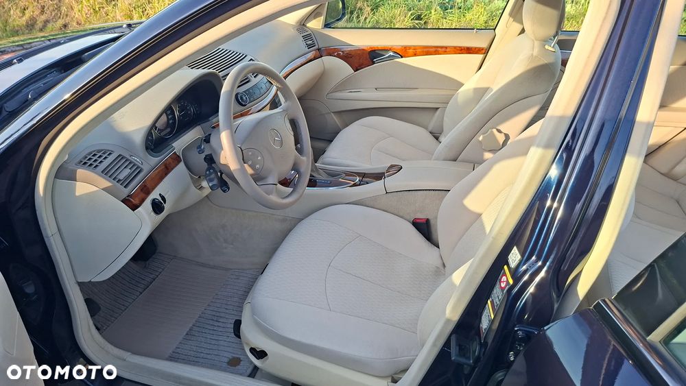 Mercedes-Benz Klasa E 200 Kompressor Automatik Elegance - 14