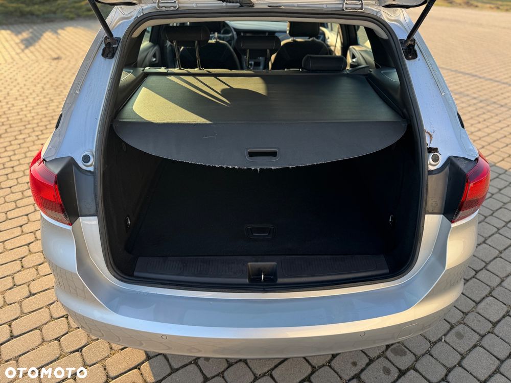 Opel Astra 1.6 CDTI Enjoy - 12