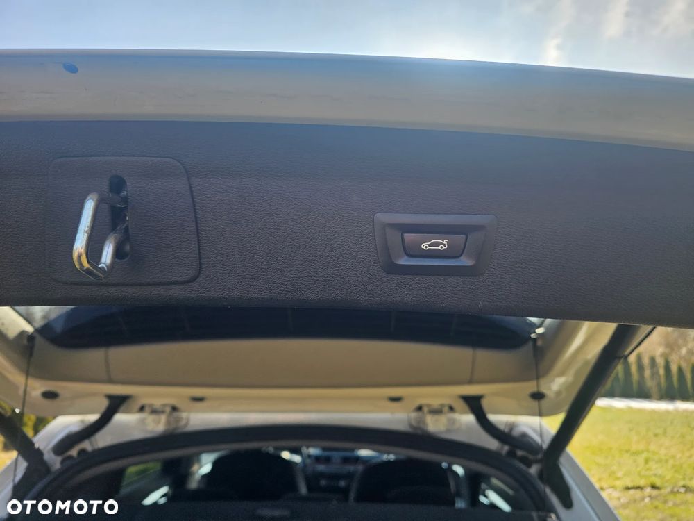 BMW X1 xDrive18d Sport Line - 9