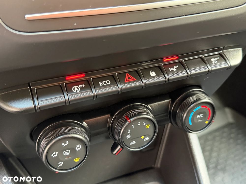 Dacia Duster ver-1-5-blue-dci-comfort-4wd-eu6d - 36