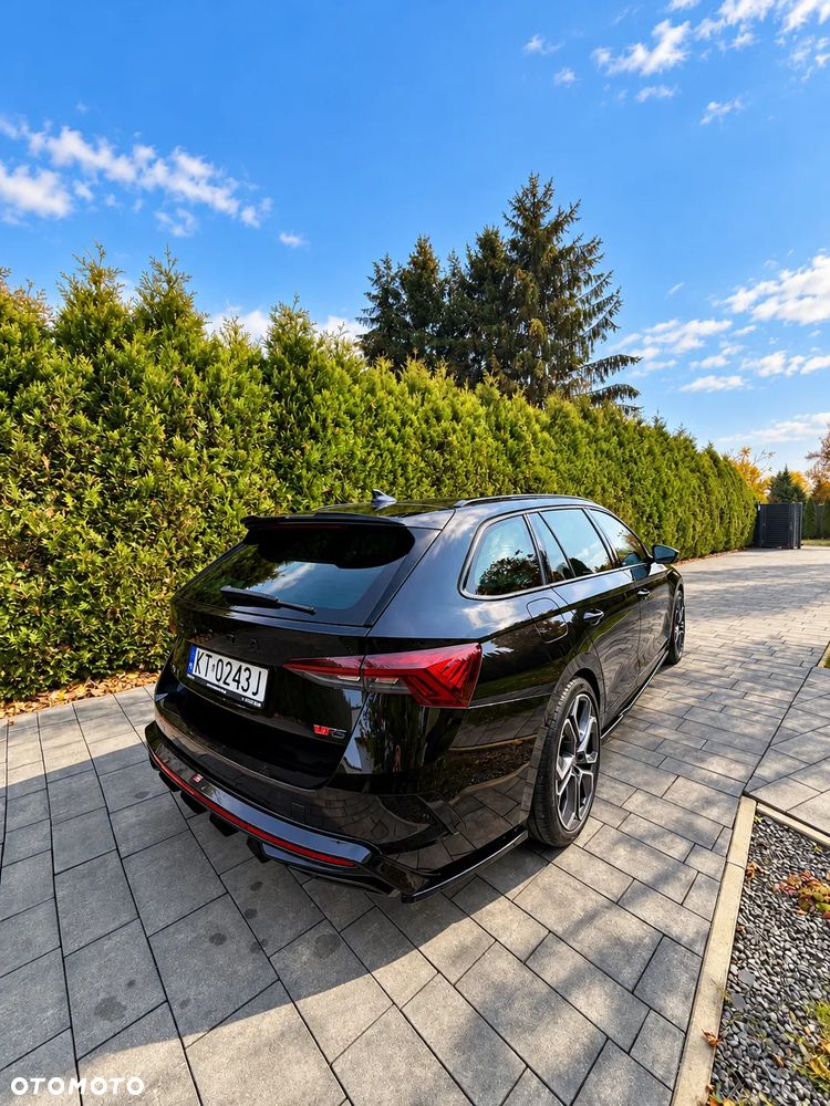 Skoda Octavia 2.0 TSI RS DSG - 23