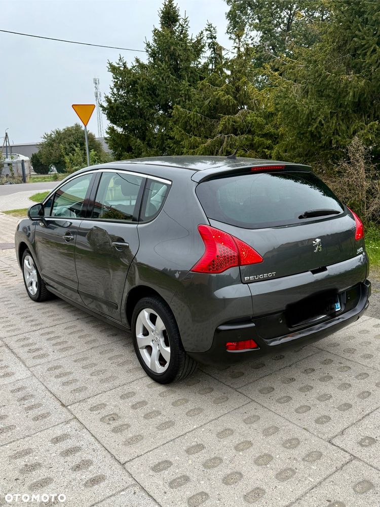 Peugeot 3008 1.6 HDi Premium - 14