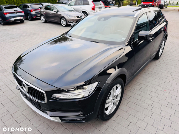 Volvo V90 Cross Country D5 SCR AWD