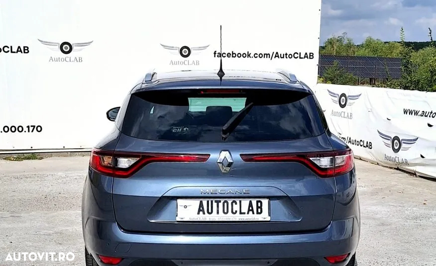 Renault Megane TCe Business - 12
