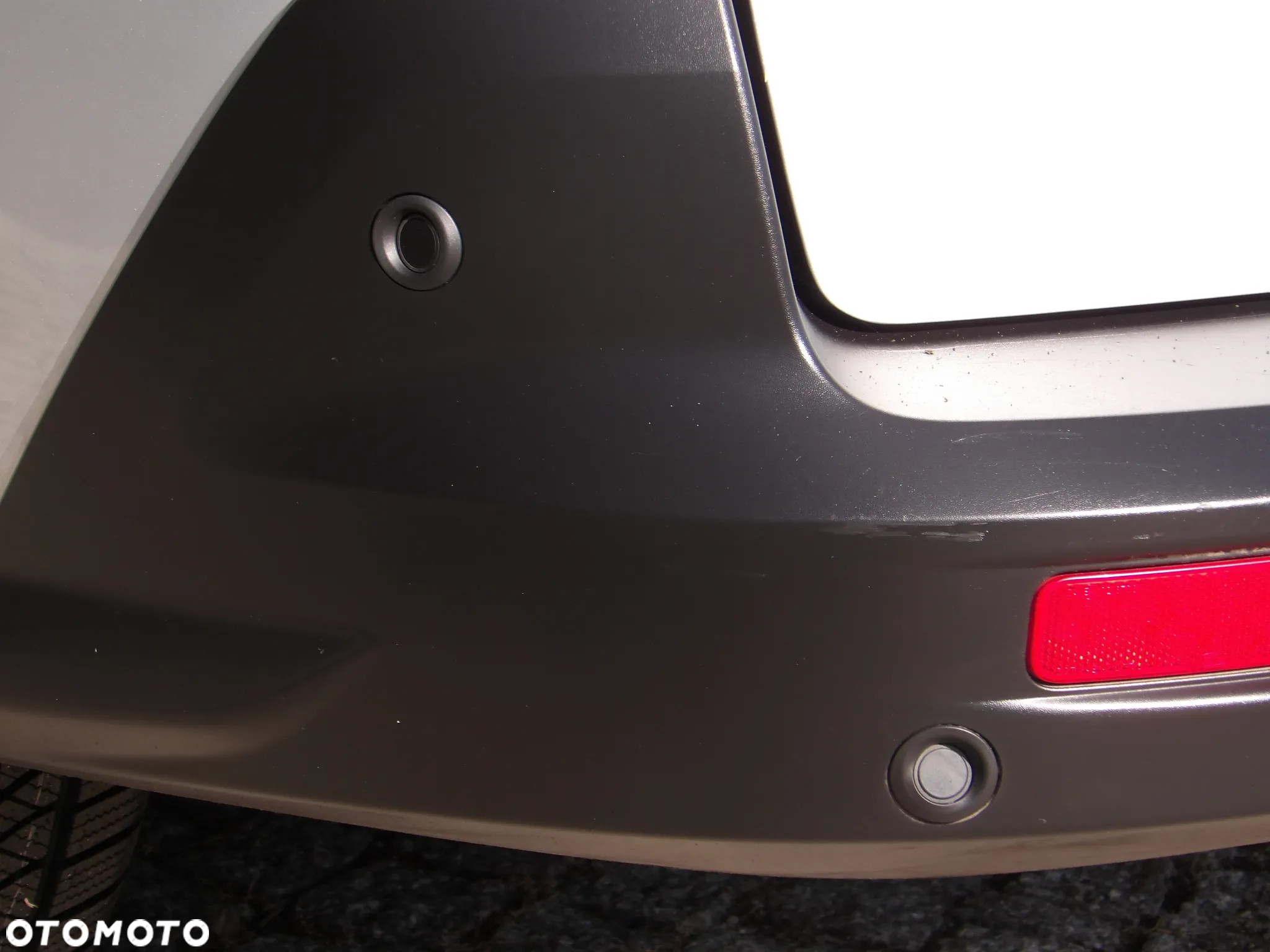 Ford Transit Courier - 11