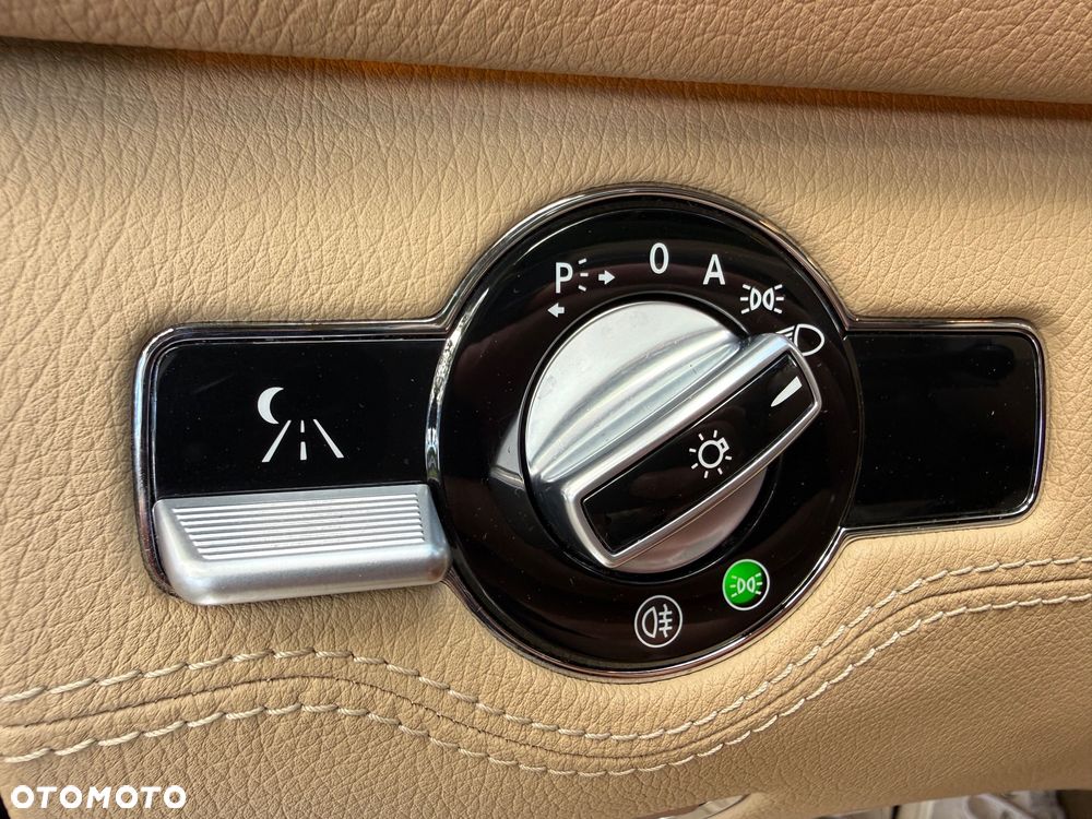 Mercedes-Benz CL 500 4-Matic BlueEff - 39