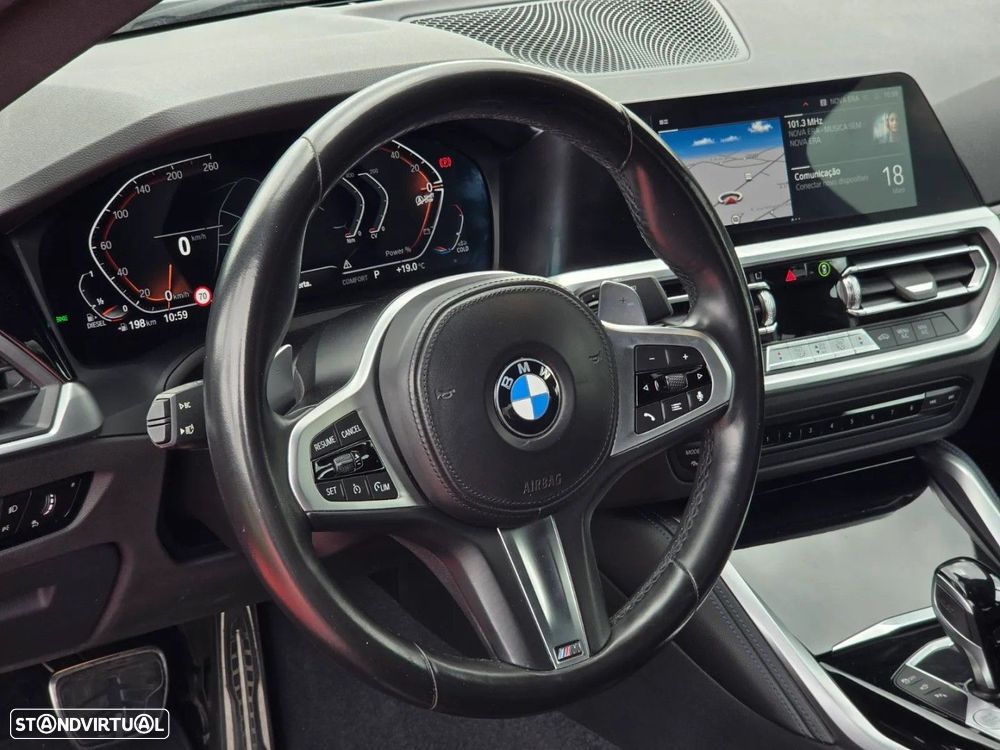 BMW 220 d Pack Desportivo M Auto - 15