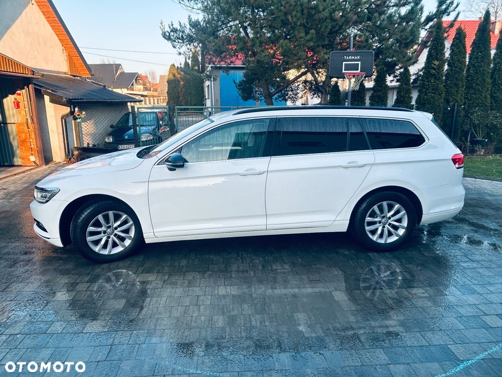 Volkswagen Passat 2.0 TDI SCR Highline - 2