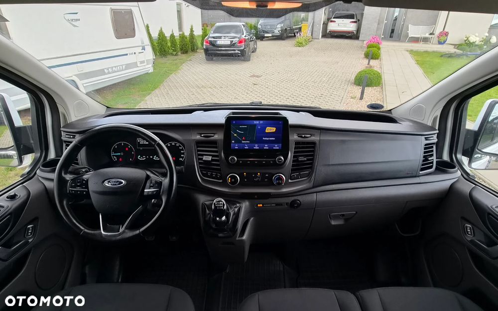 Ford Transit Custom L2H1 Brygadówka 6 osobowy 2.0d 170KM NAVI KAMERA - 19