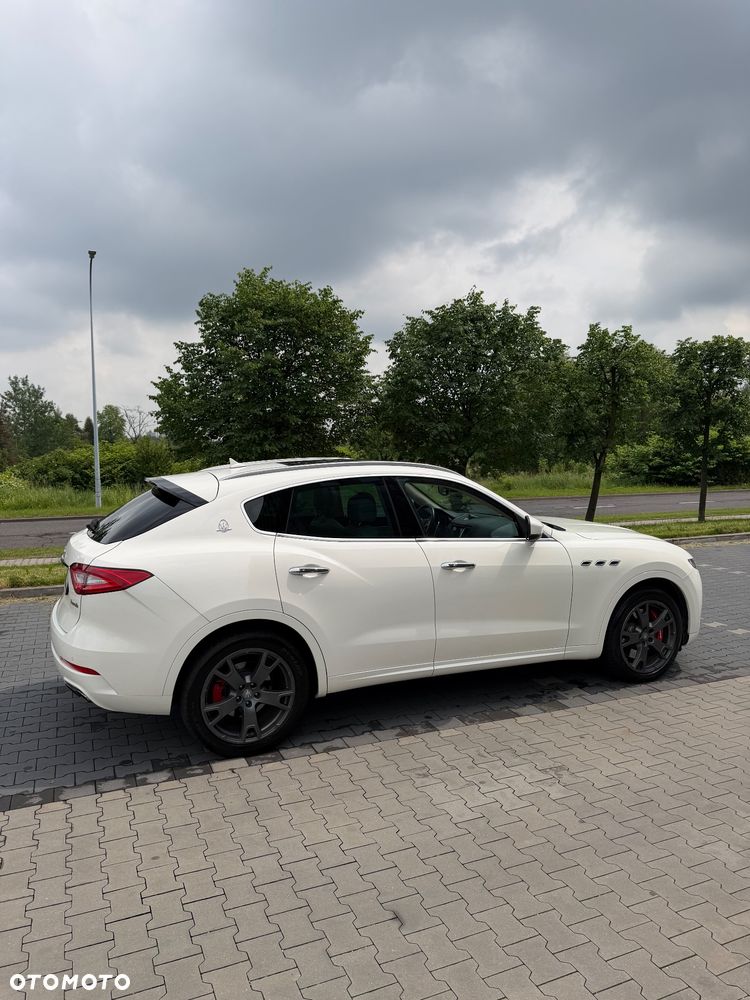 Maserati Levante S Q4 - 7