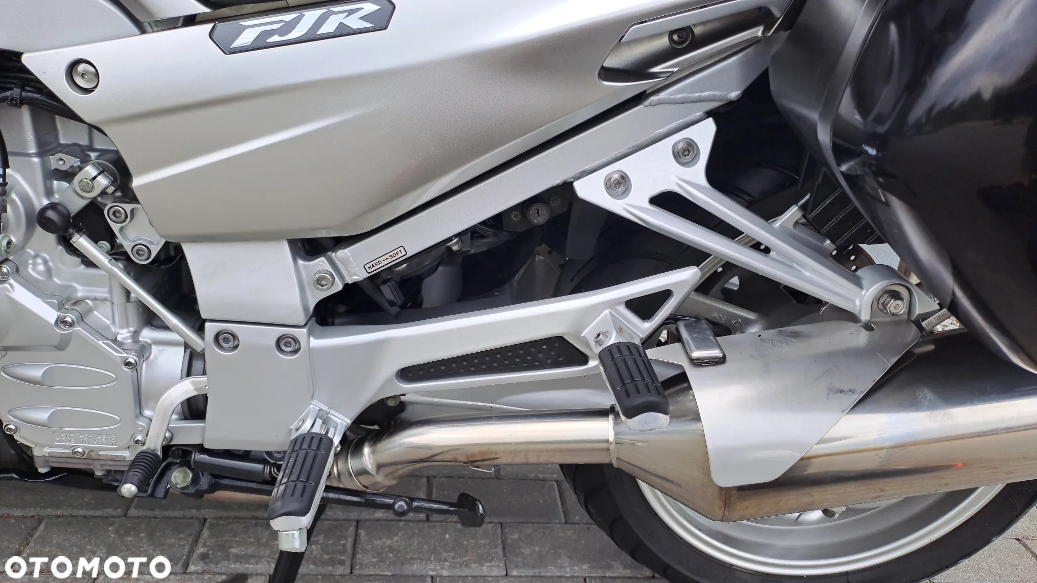 Yamaha FJR - 38