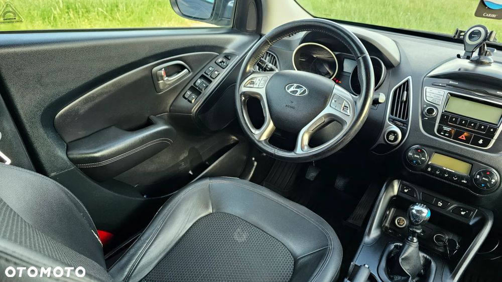 Hyundai ix35 - 11