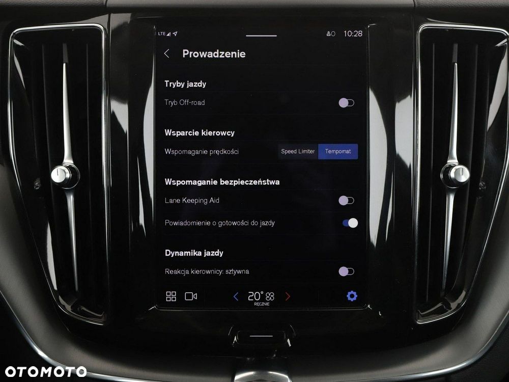 Volvo XC 60 B4 D Core - 27
