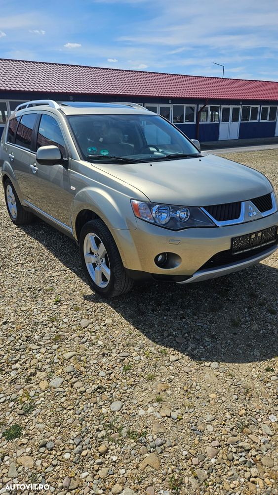 Mitsubishi Outlander 2.0 DI-D Instyle+ - 3