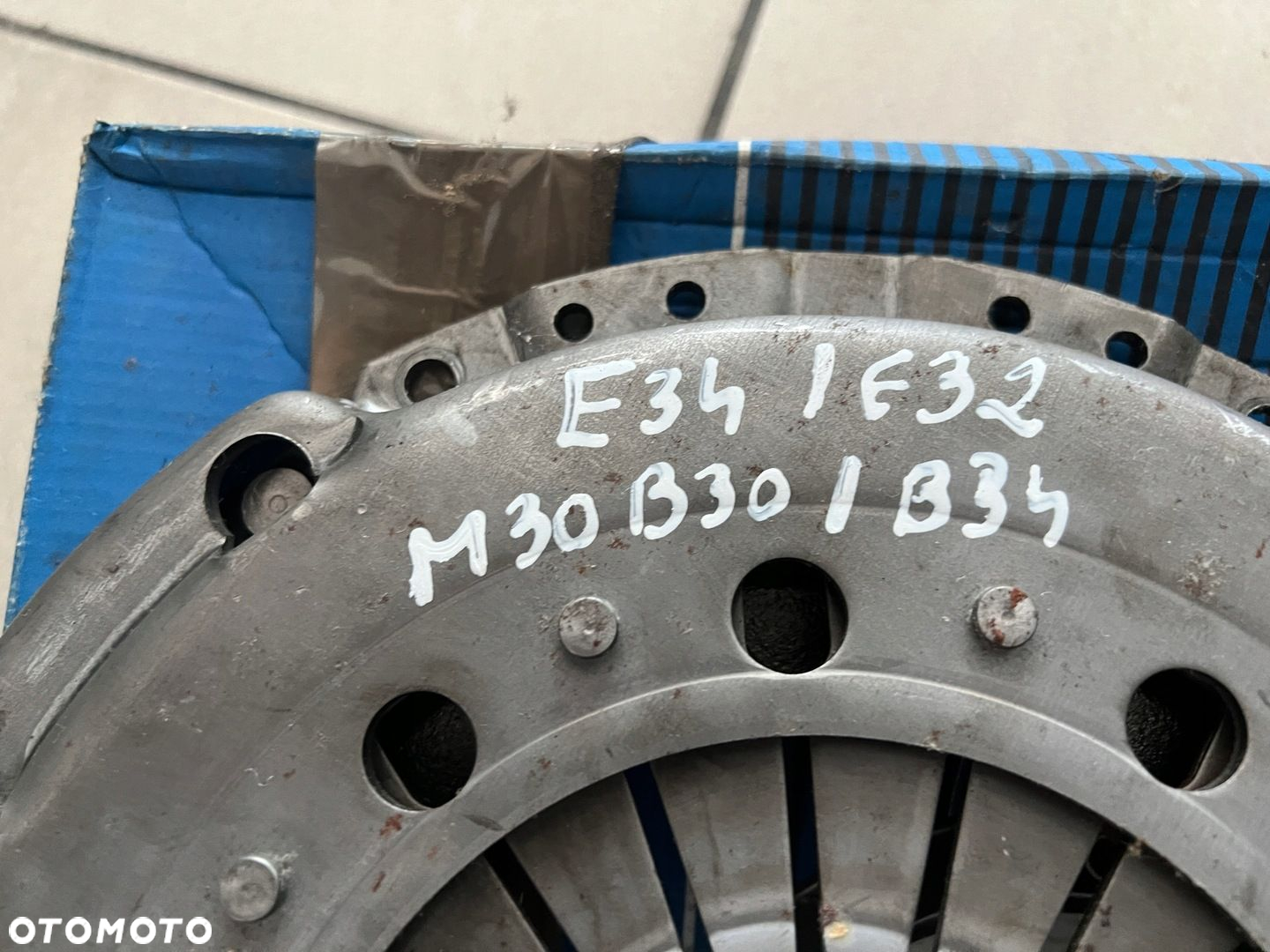 BMW E34 E32 M30 DOCISK SŁONECZKO SPRZĘGŁA SACHS 240MM - 3