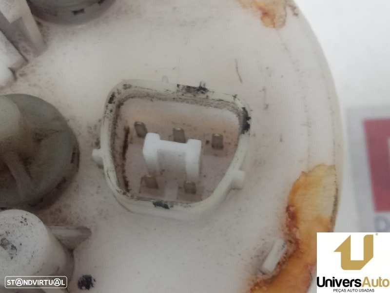 SENSOR DE COMBUSTÍVEL MITSUBISHI PAJERO III 2002 - - 2