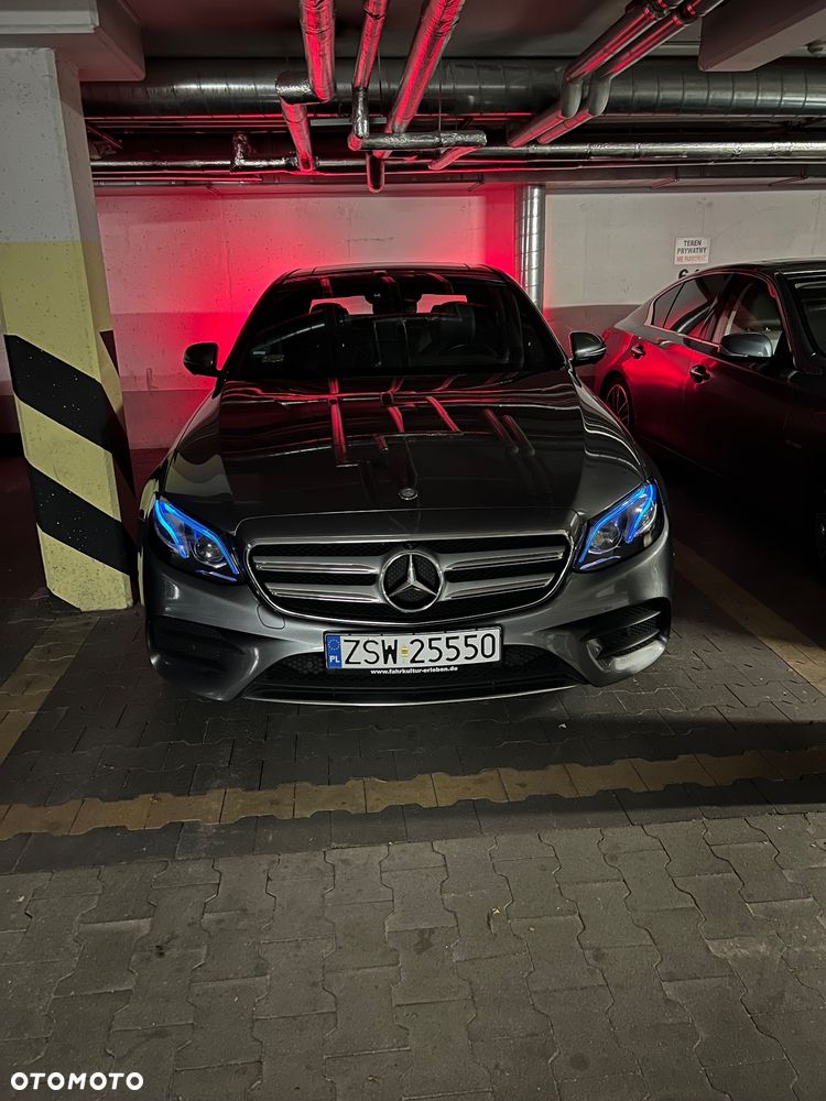 Mercedes-Benz Klasa E 220 d 9G-TRONIC - 19
