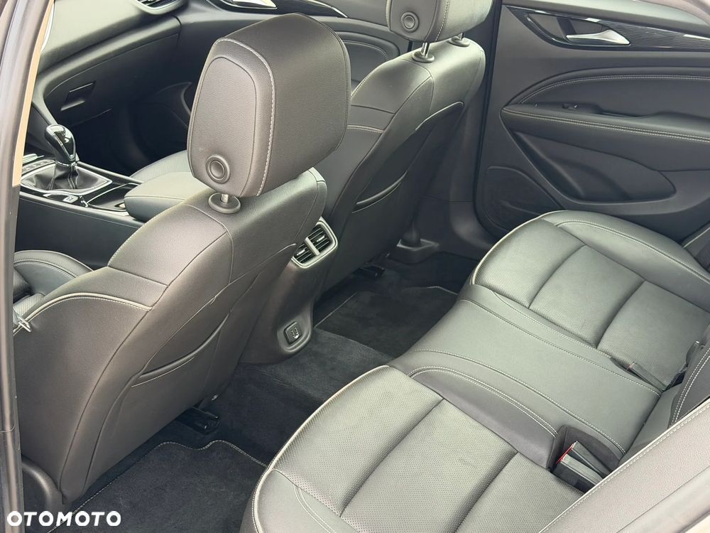 Opel Insignia 2.0 CDTI 4x4 ecoFLEX Start/Stop Innovation - 28