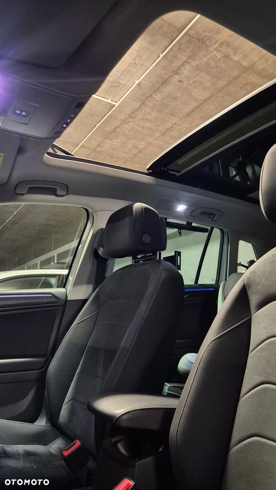 Volkswagen Tiguan 2.0 TDI SCR 4Mot Elegance DSG - 11