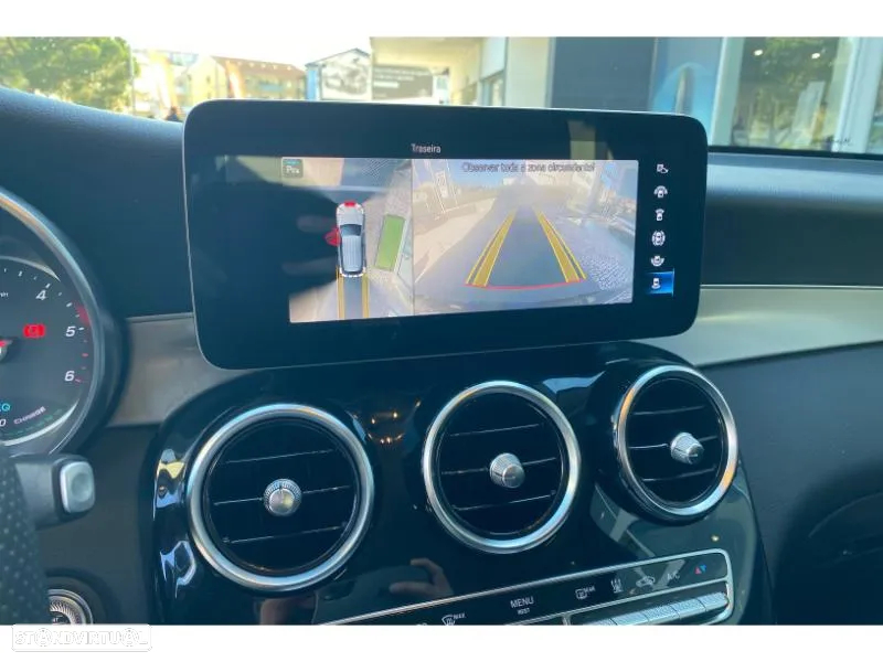 Mercedes-Benz GLC 300 de 4Matic - 11