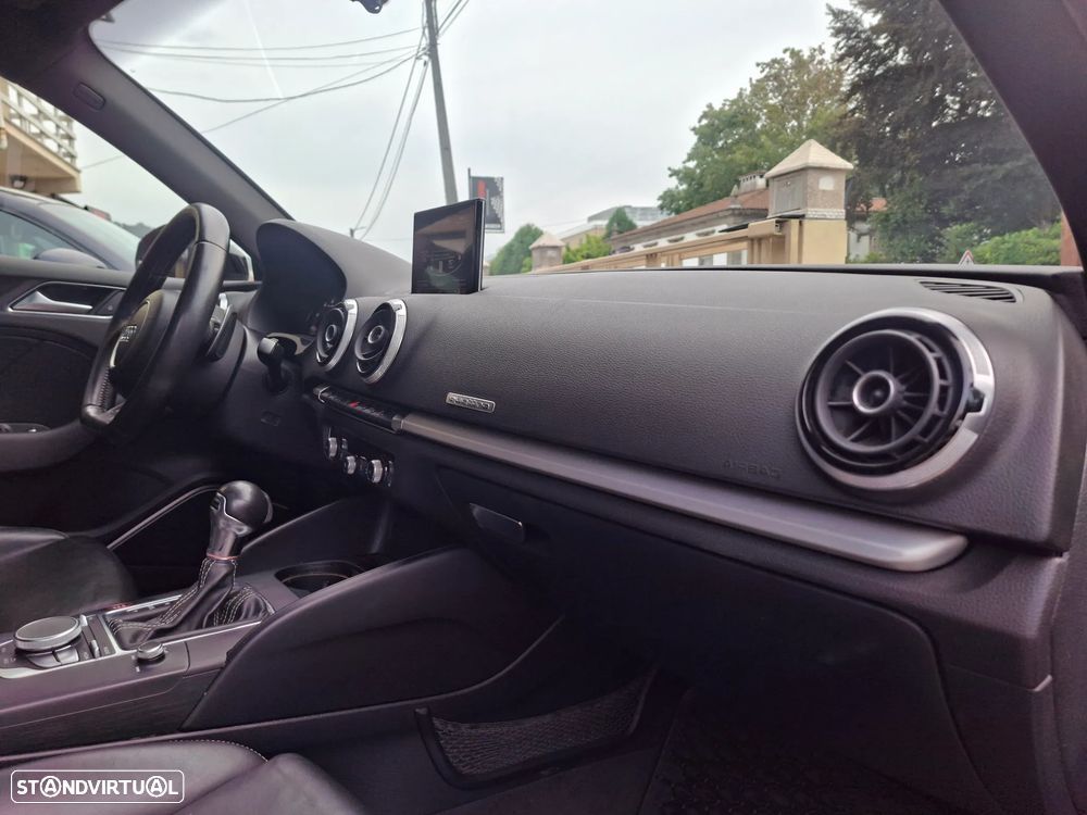 Audi S3 Sportback 2.0 TFSi quattro S tronic - 31