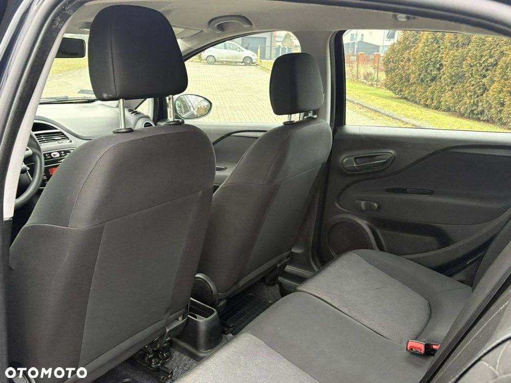 Fiat Grande Punto - 11