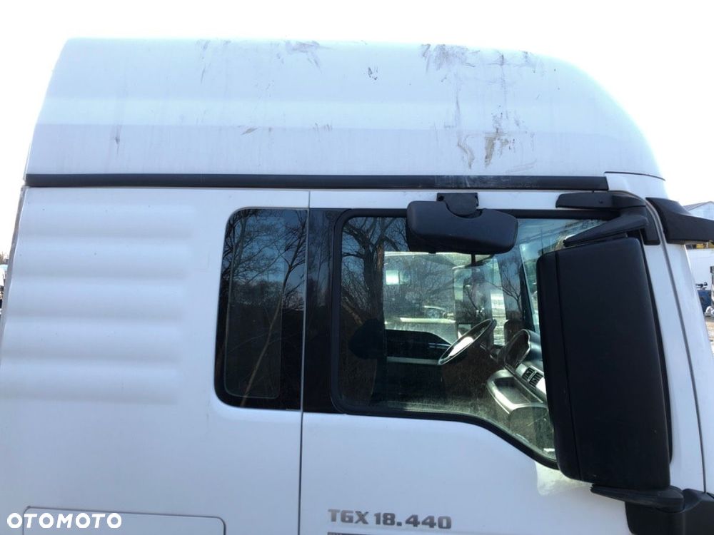 KABINA KOMPLETNA  MAN TGX I 2006 - 2022 18.440 324 kW [441 KM] 4x2 2012 EURO 6 XLX BRUTTO - 4